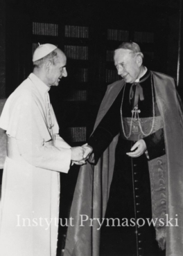 Ojciec ?w. Pawe? VI z ks. Prymasem Stefanem Wyszy?skim.